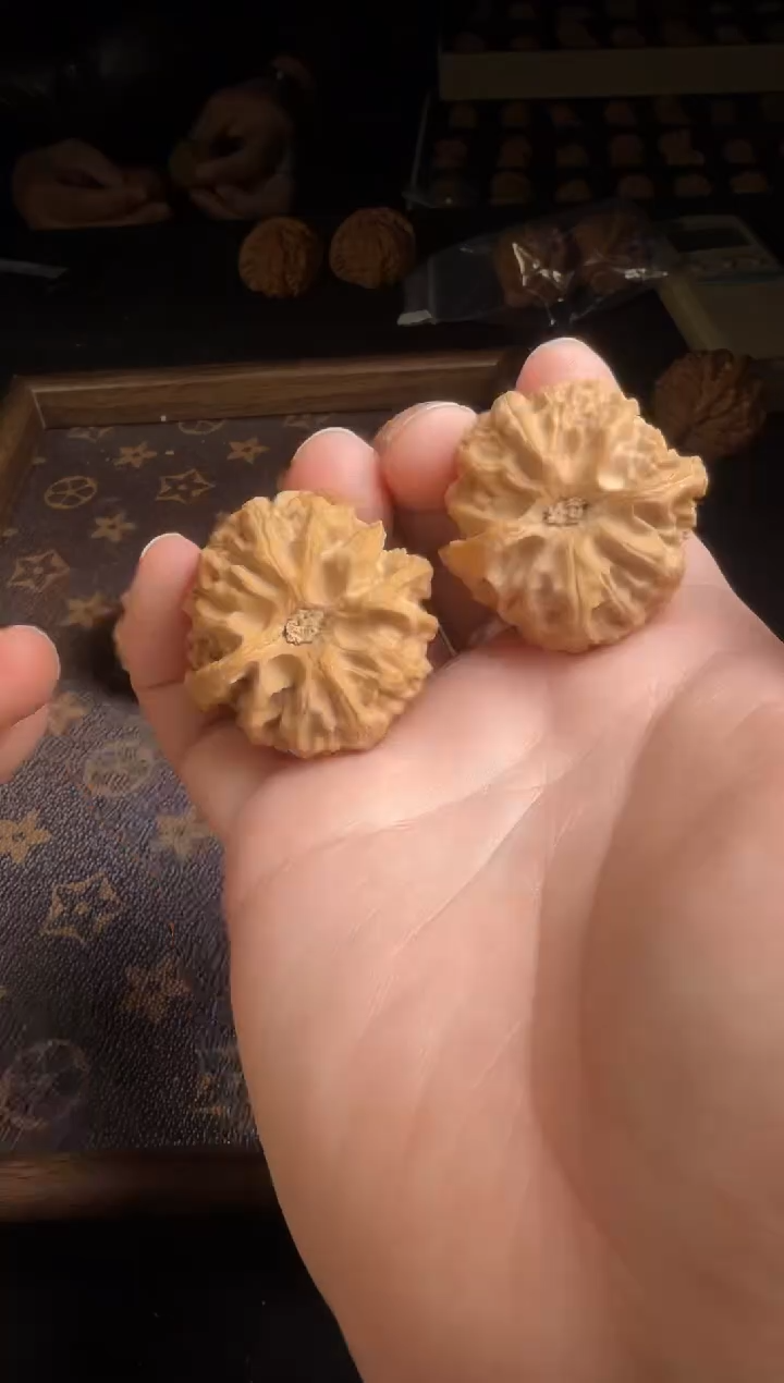 吊坠文玩核桃40尺全品苹果园