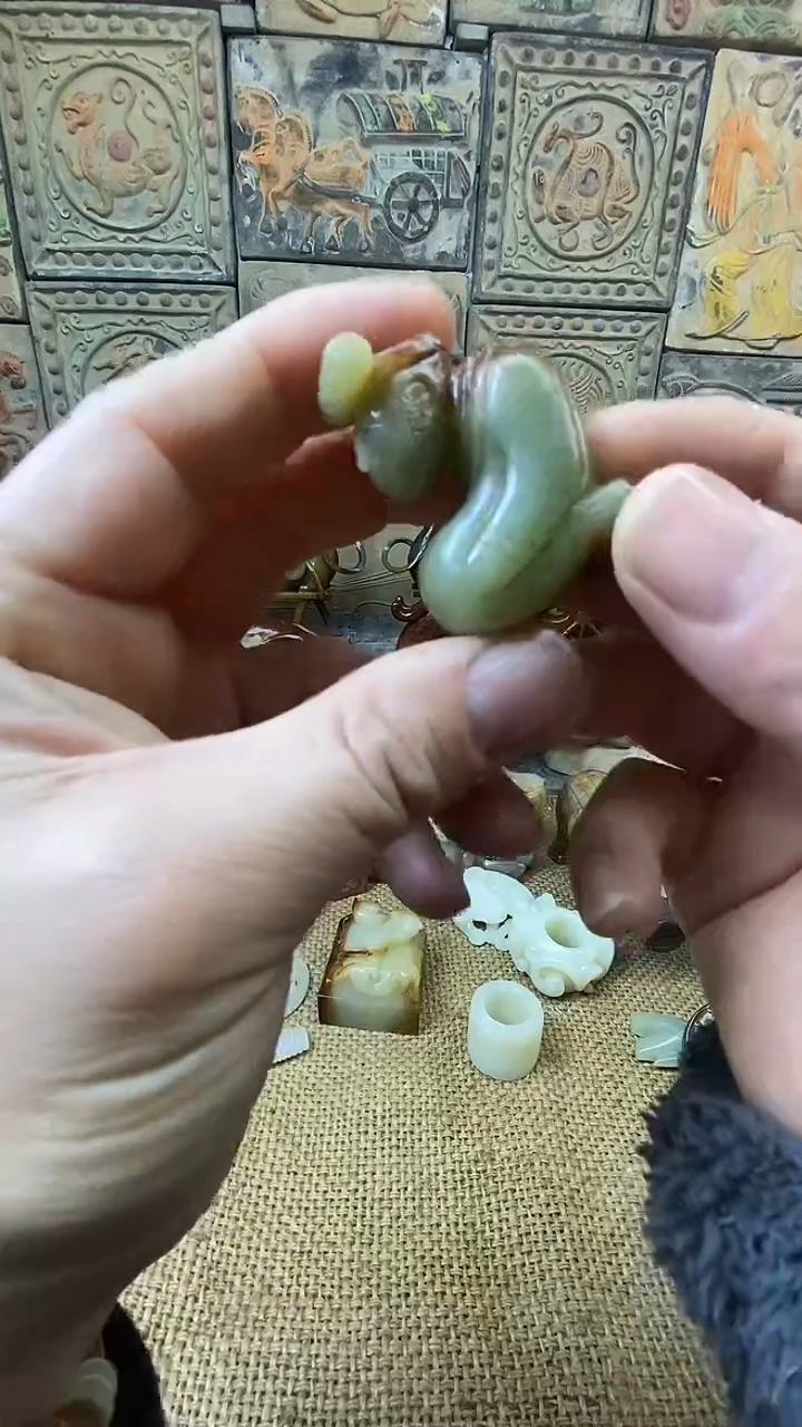 【闪购商品】和田玉（糖玉）挂件未镶嵌1