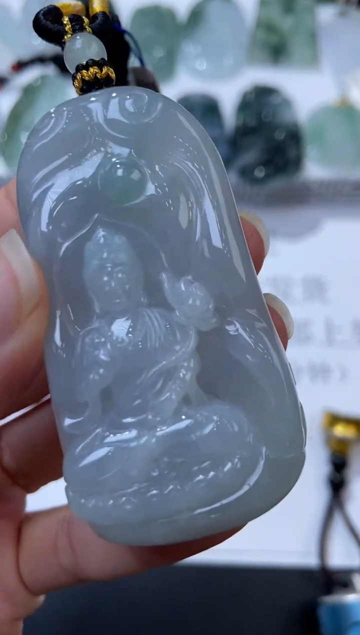 颈饰未镶嵌翡翠379381  多人