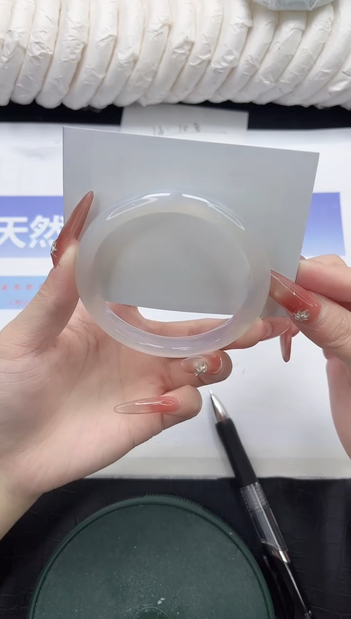 未镶嵌手镯石英质玉108-62