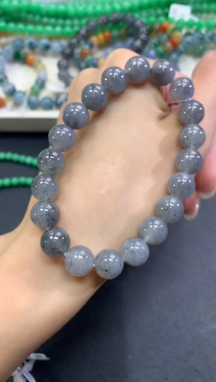 【闪购商品】翡翠手串未镶嵌q86       