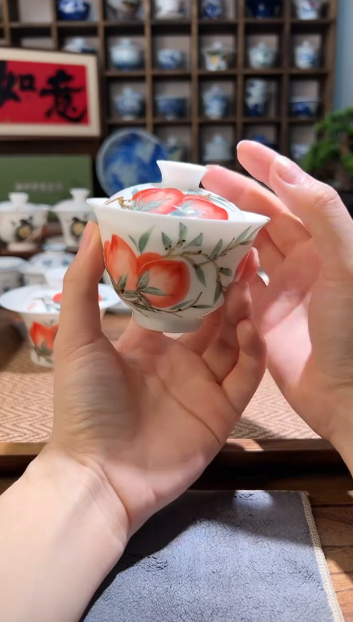 130cc左右-桃子小元宝盖碗