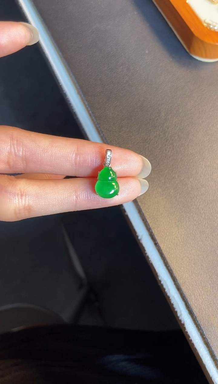 吊坠(不含链)银S925镶嵌翡翠1