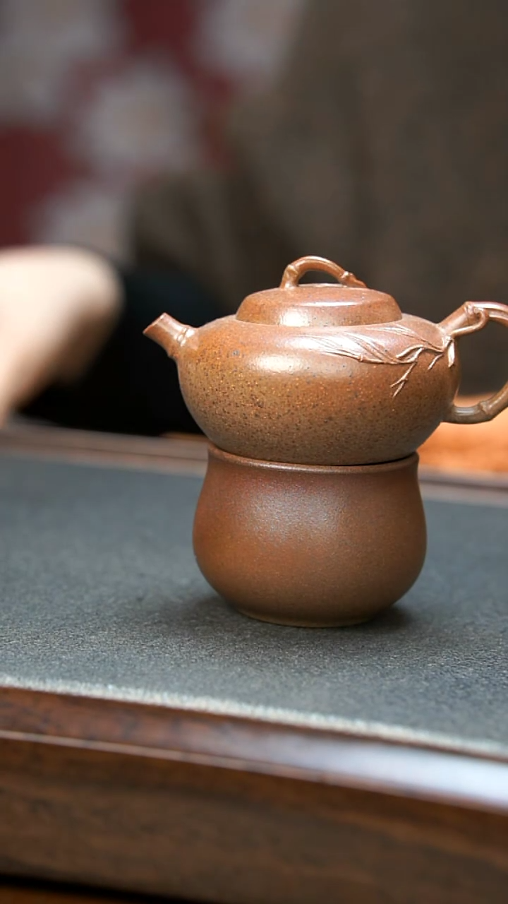 【闪购商品】紫砂茶壶红 柴烧小壶+杯