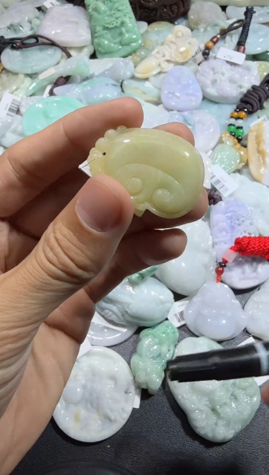 【闪购商品】翡翠颈饰未镶嵌00000130