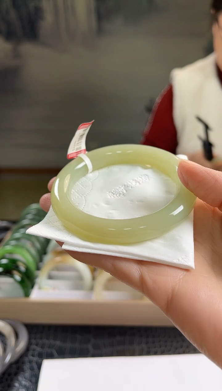 未镶嵌手镯和田玉57+圈口6975