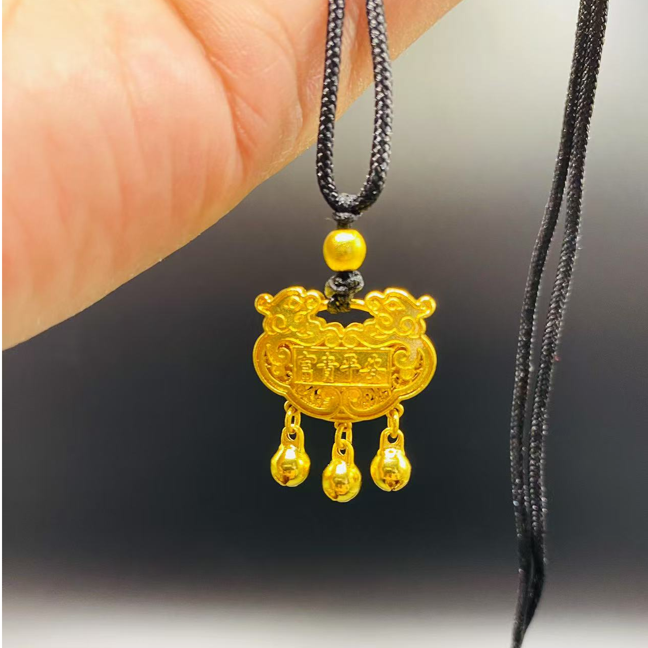 合金吊坠 富贵平安扣吊坠 手工编绳 时尚百搭 精美古风传承小礼物