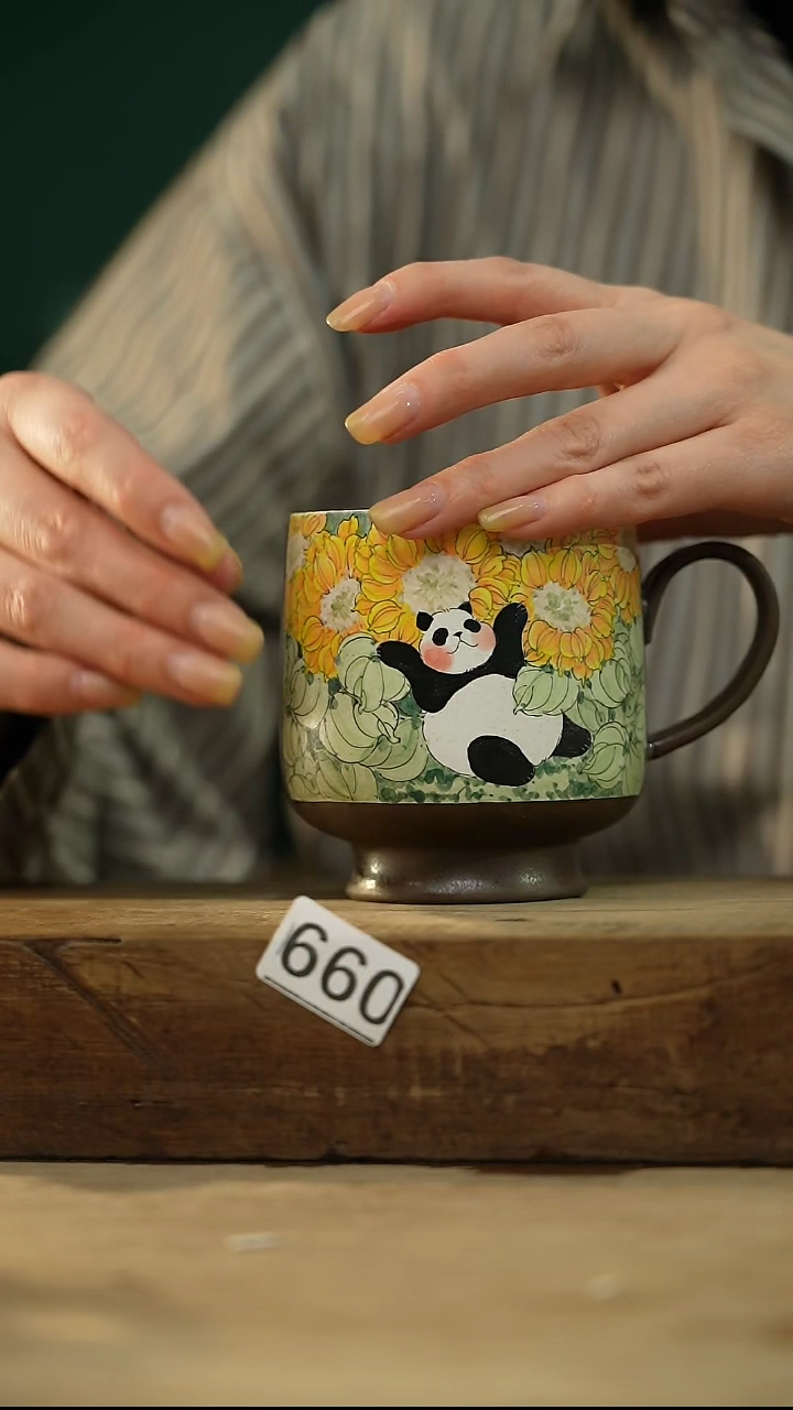 【闪购商品】瓷片新品 设计师手作款 手绘咖啡杯 紫霞