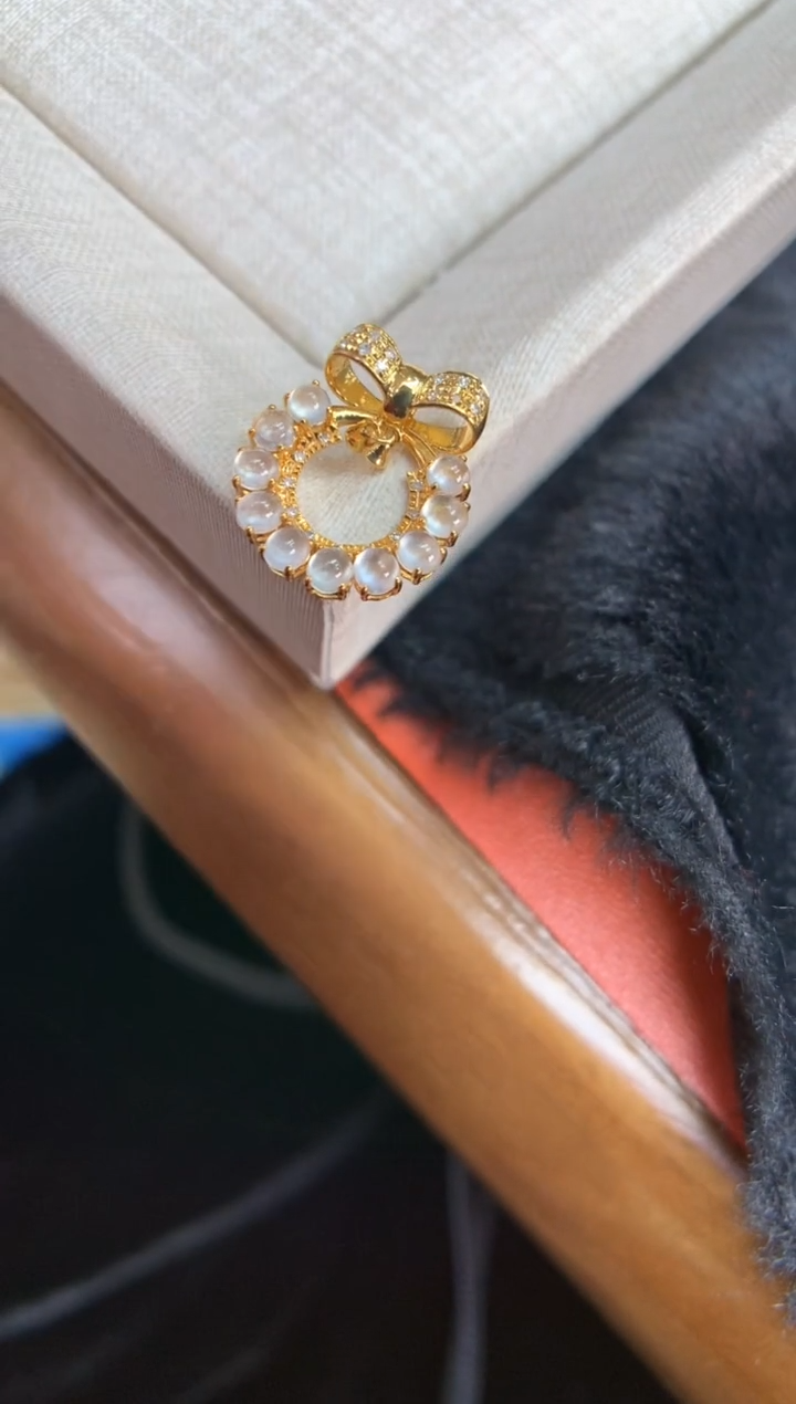 【闪购商品】翡翠颈饰18K金镶嵌蛋面 吊坠