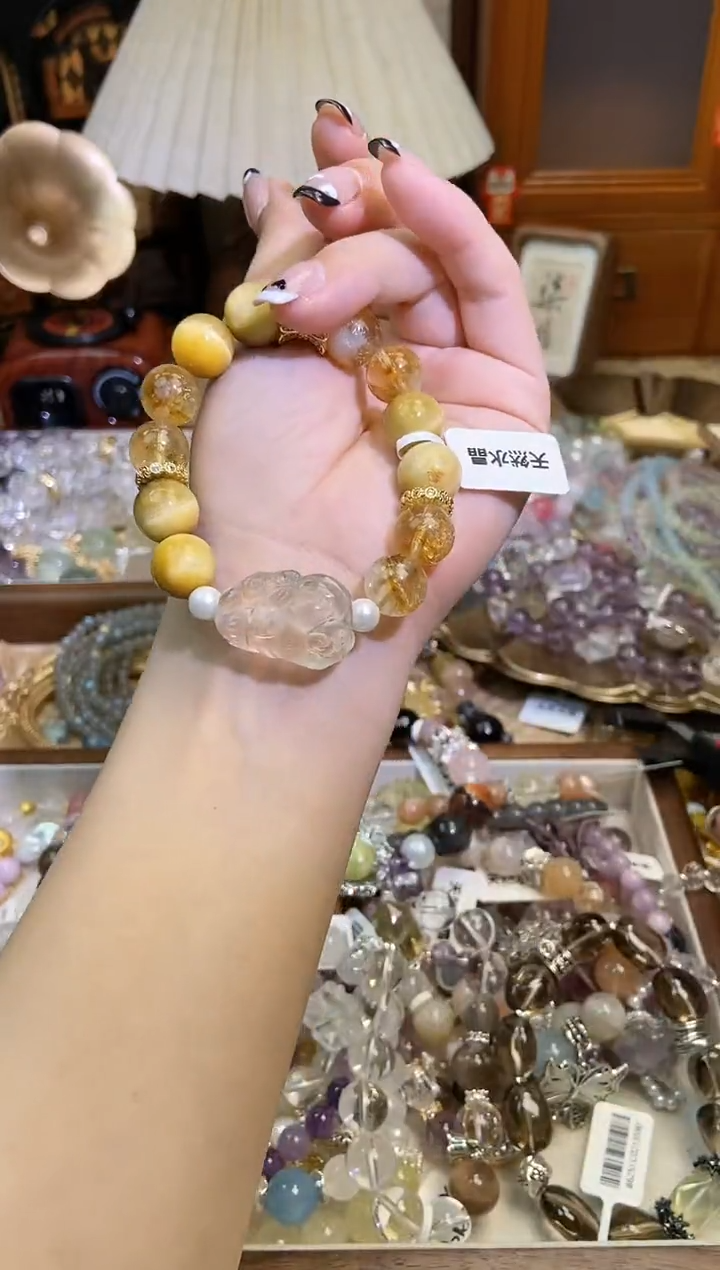 【闪购商品】石英质玉手饰未镶嵌367手串