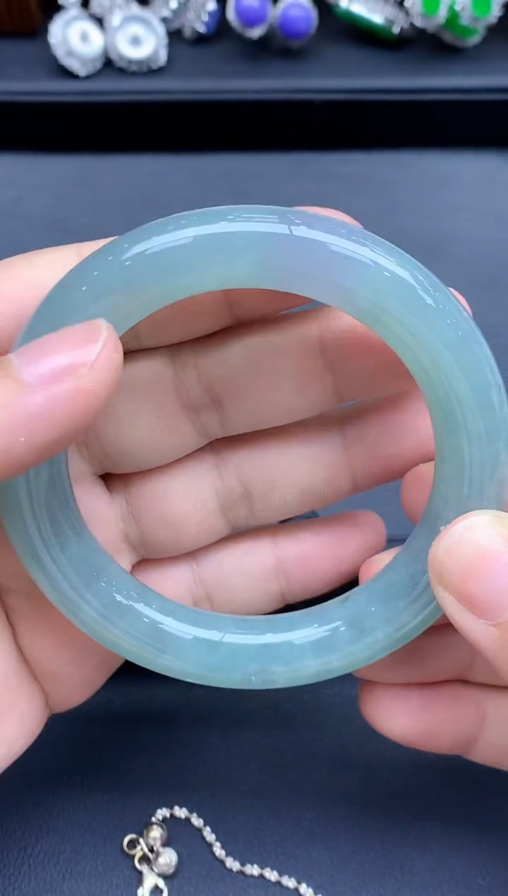 未镶嵌手镯翡翠684-春日珠宝