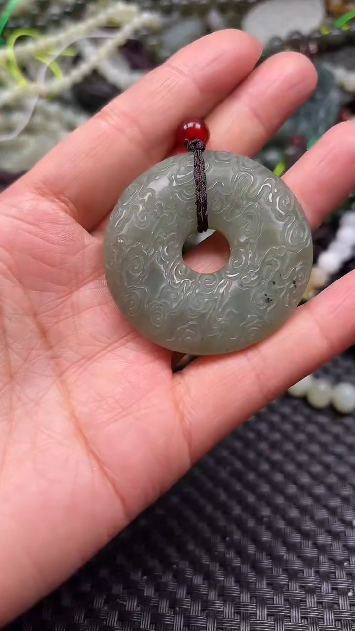 【闪购商品】和田玉颈饰未镶嵌.