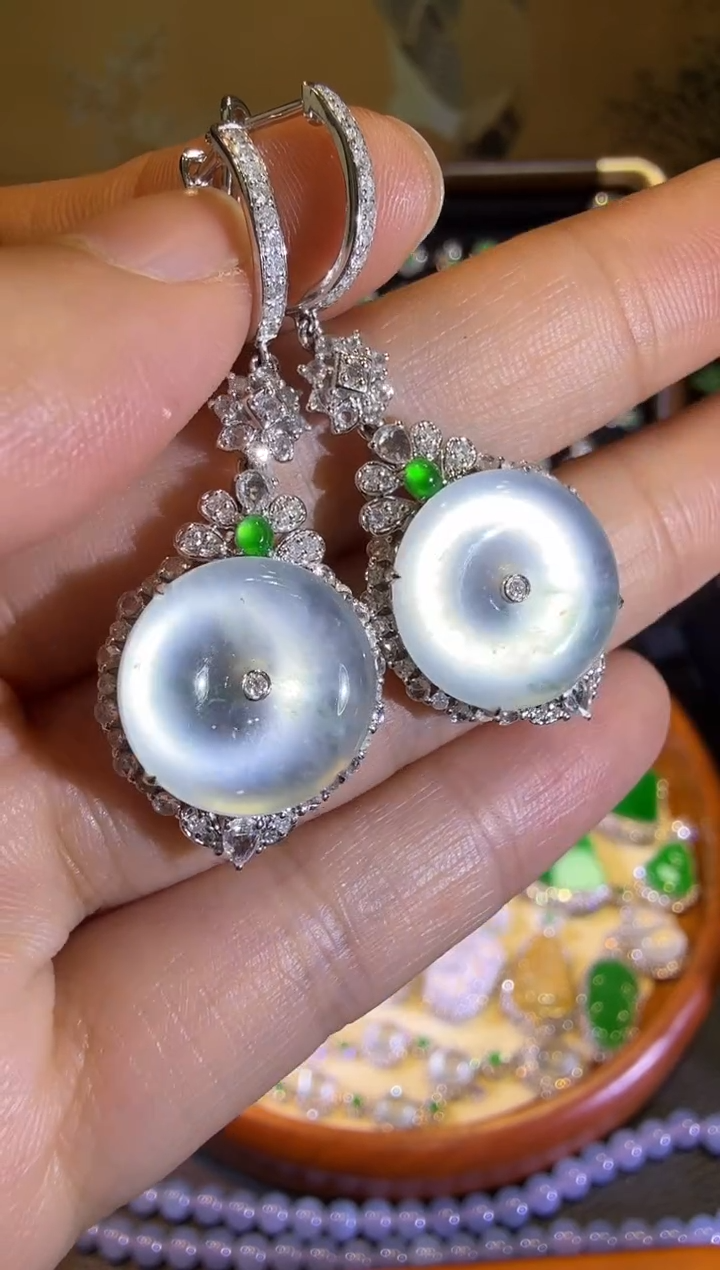 【闪购商品】翡翠耳饰18K金镶嵌玻璃种钢极光白平安扣耳坠