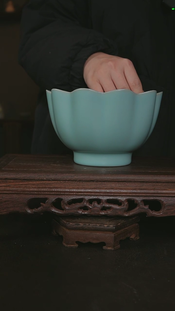 【闪购商品】其他仿古莲花碗 微瑕