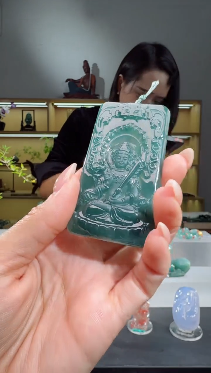 吊坠(赠链)未镶嵌翡翠虚空藏