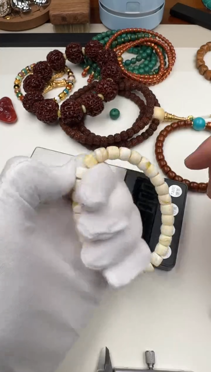 【闪购商品】蜜蜡手串未镶嵌蜜蜡单圈