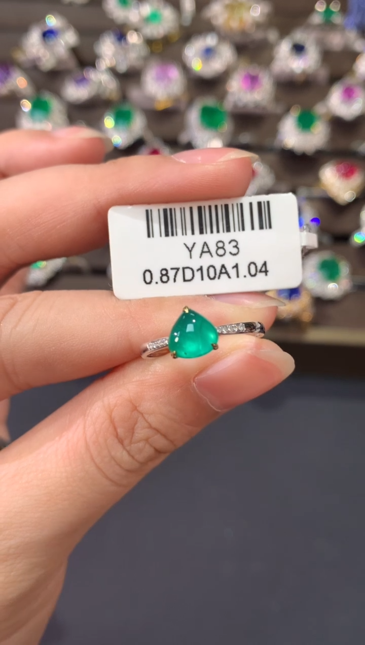 【闪购商品】祖母绿戒指18K金镶嵌B691|2180