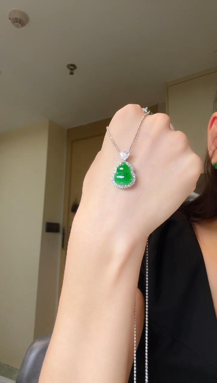 翡翠银S925镶嵌吊坠(不含链)天然翡翠吊坠