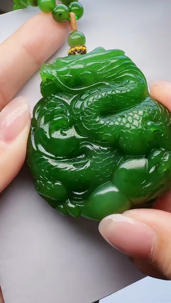 定制和田玉玉界匠心天然和田玉（拍一发一）