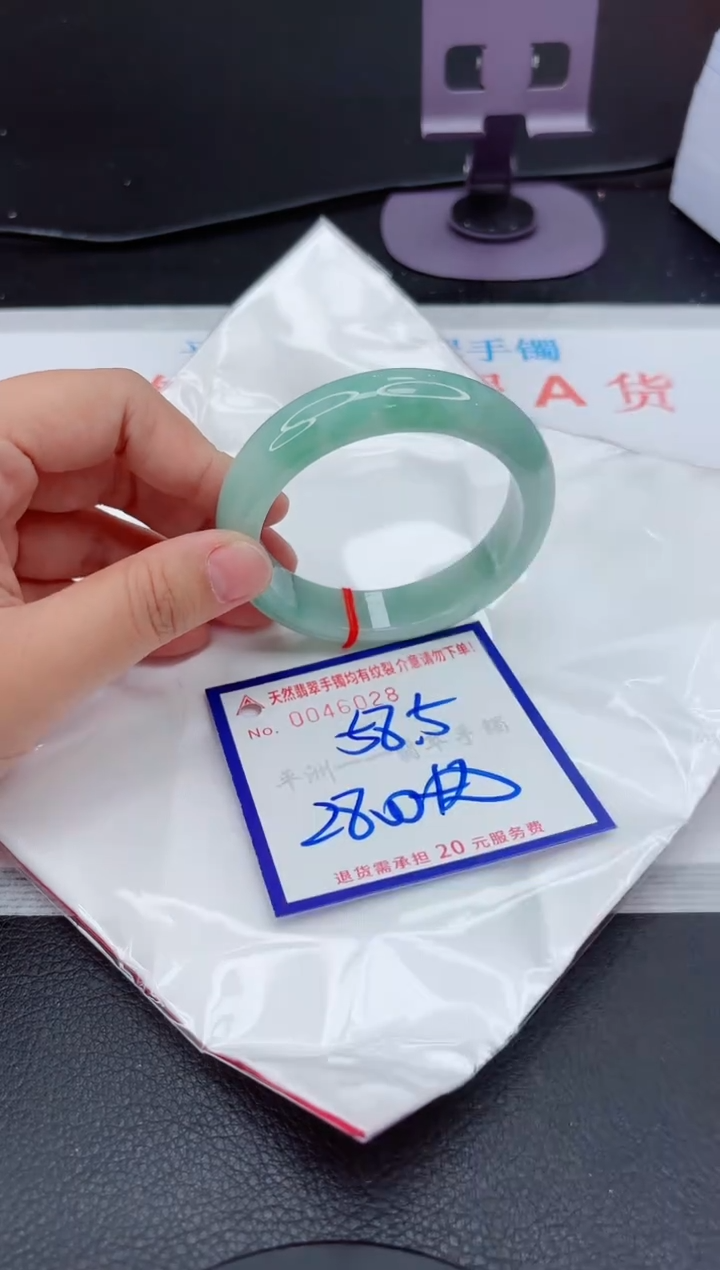 翡翠手镯未镶嵌11111111111