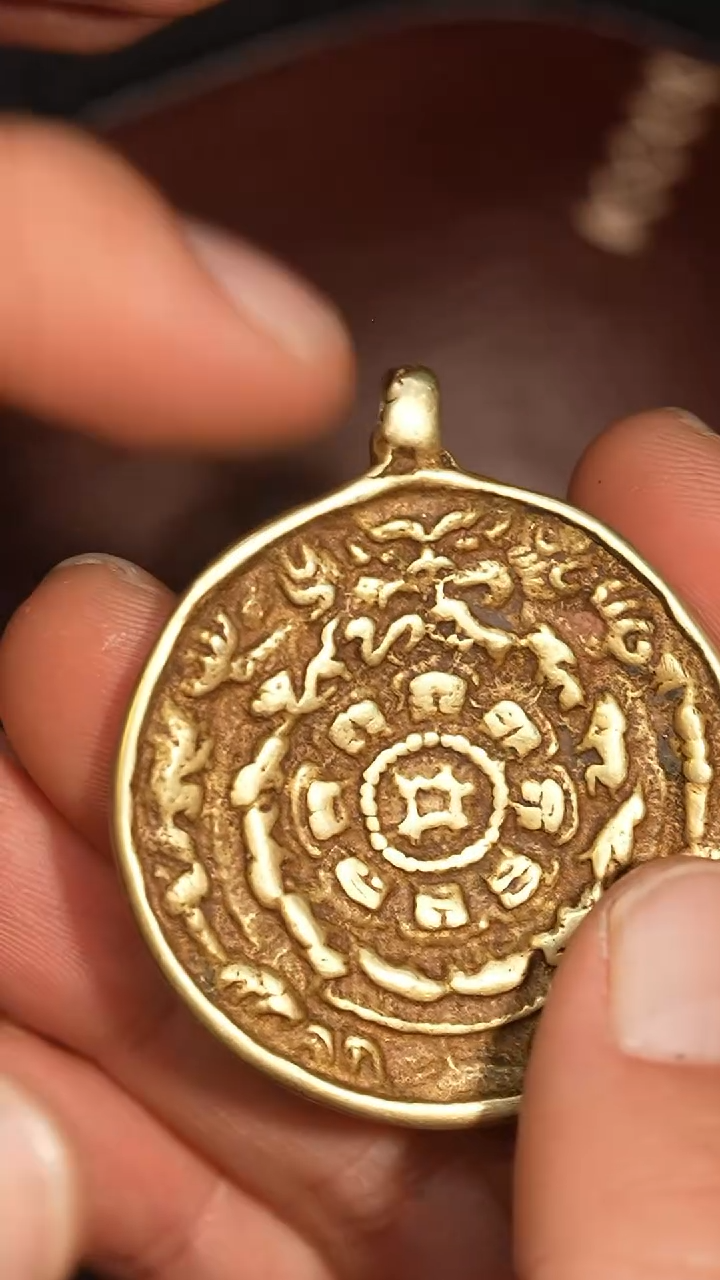 冲赛康胡子哥，九宫八卦牌147