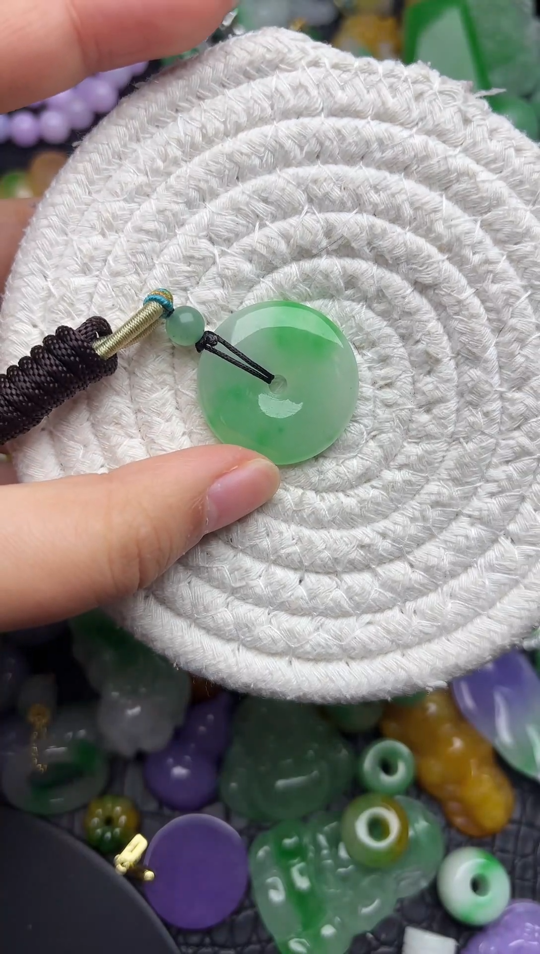 颈饰未镶嵌翡翠缅甸翡翠吊坠