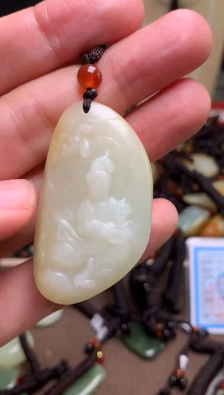 颈饰未镶嵌和田玉新疆料青海料清水和田玉吊坠
