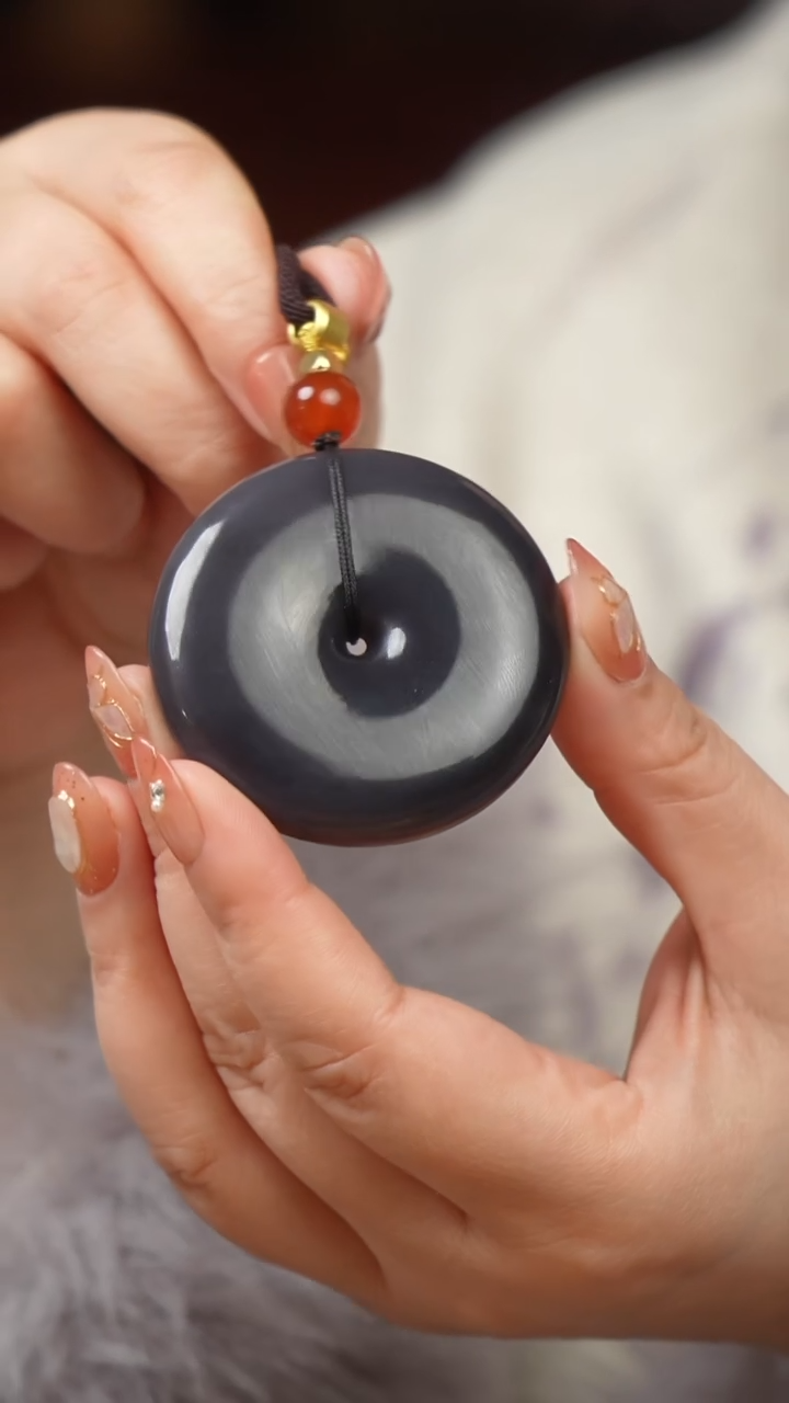 未镶嵌和田玉挂件吊坠