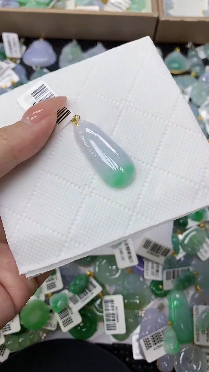 颈饰未镶嵌翡翠1111111111111