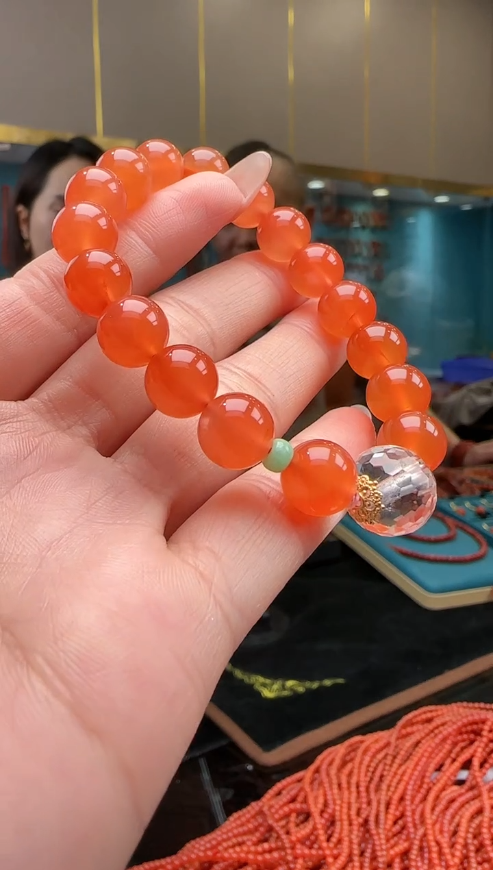 【闪购商品】南红玛瑙手串银S925镶嵌手串多样性发一