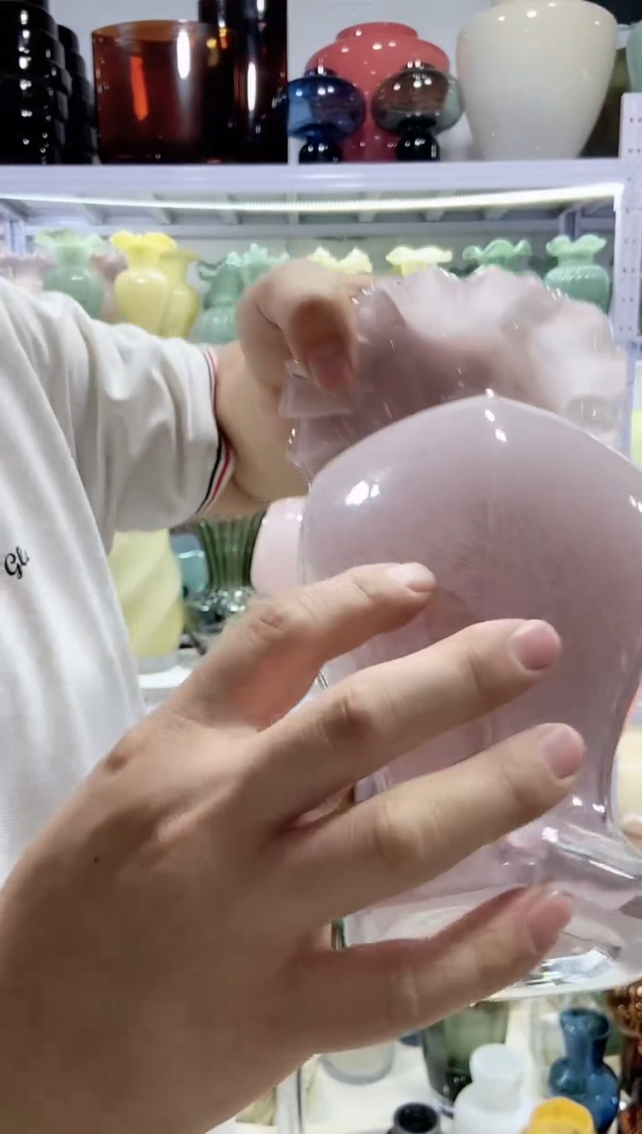 粉色美人瓶微瑕介意勿拍