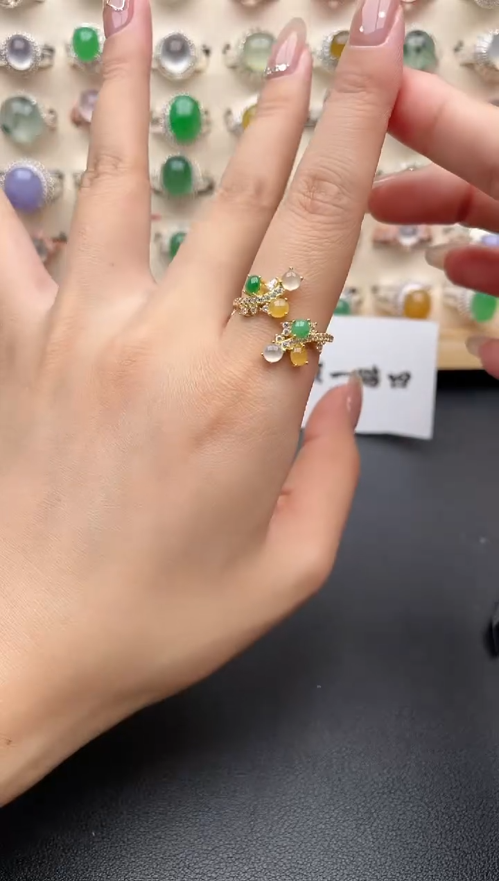 【闪购商品】翡翠戒指银S925镶嵌一物一证一礼盒