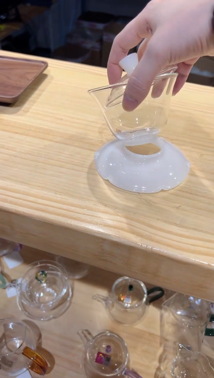 禾器-荷叶盖碗-白玉色
