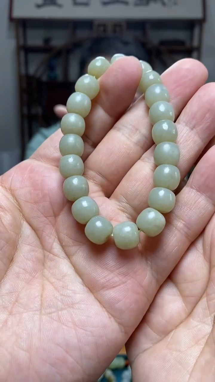 和田玉（糖玉）未镶嵌挂件105