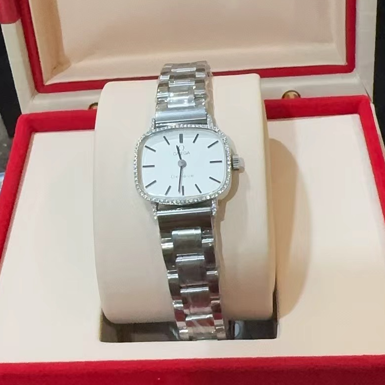 95新 Omega/欧米茄 24*20.5mm手动机械MR3962碟飞后钻瑞士名表