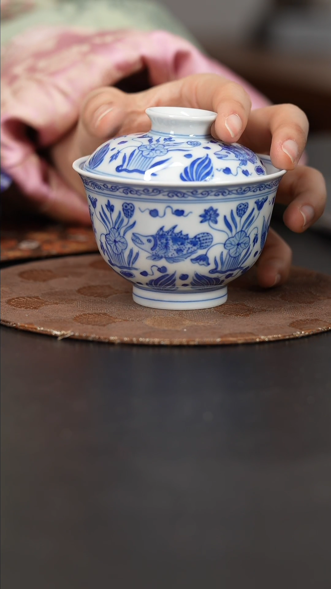 【闪购商品】杯六邑山房鱼藻盖碗