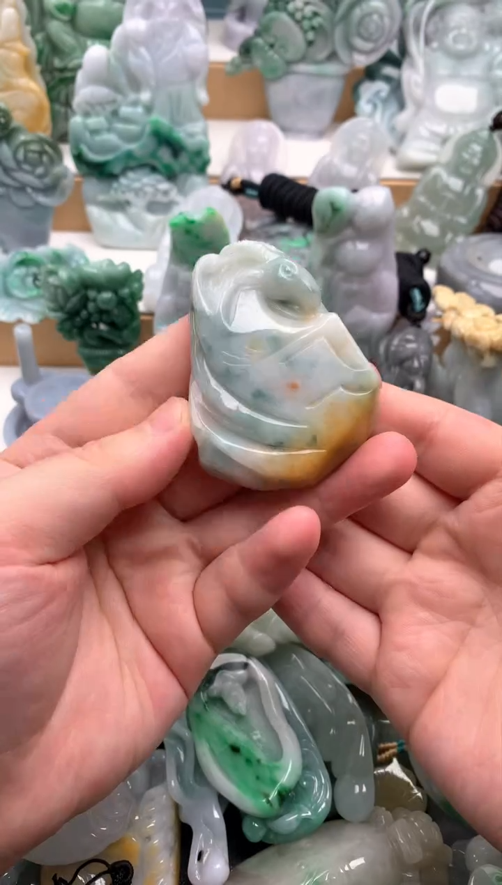 吊坠(不含链)未镶嵌翡翠1