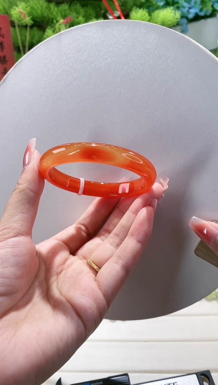 玛瑙/玉髓手镯未镶嵌28-54.4