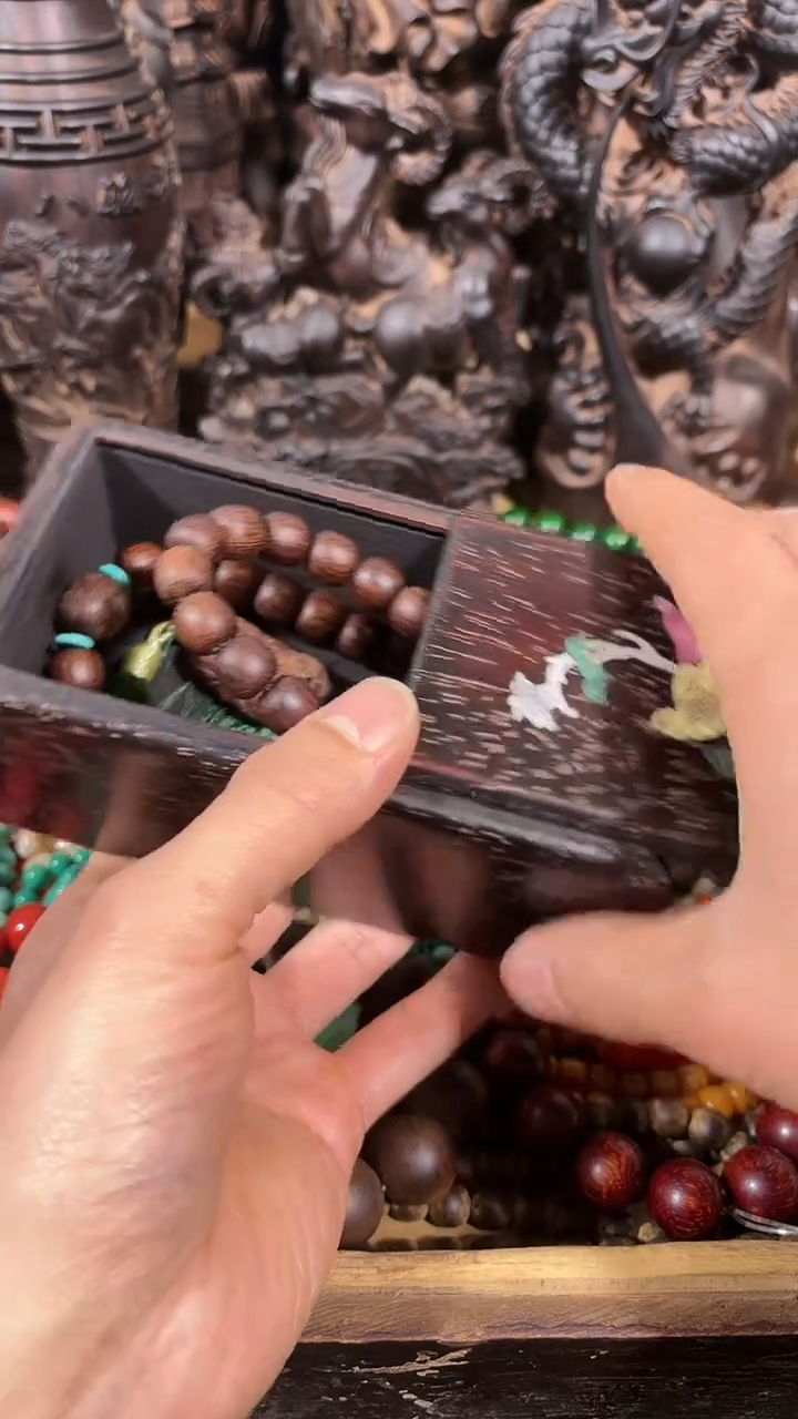 【闪购商品】织绣如图所示闪购链接