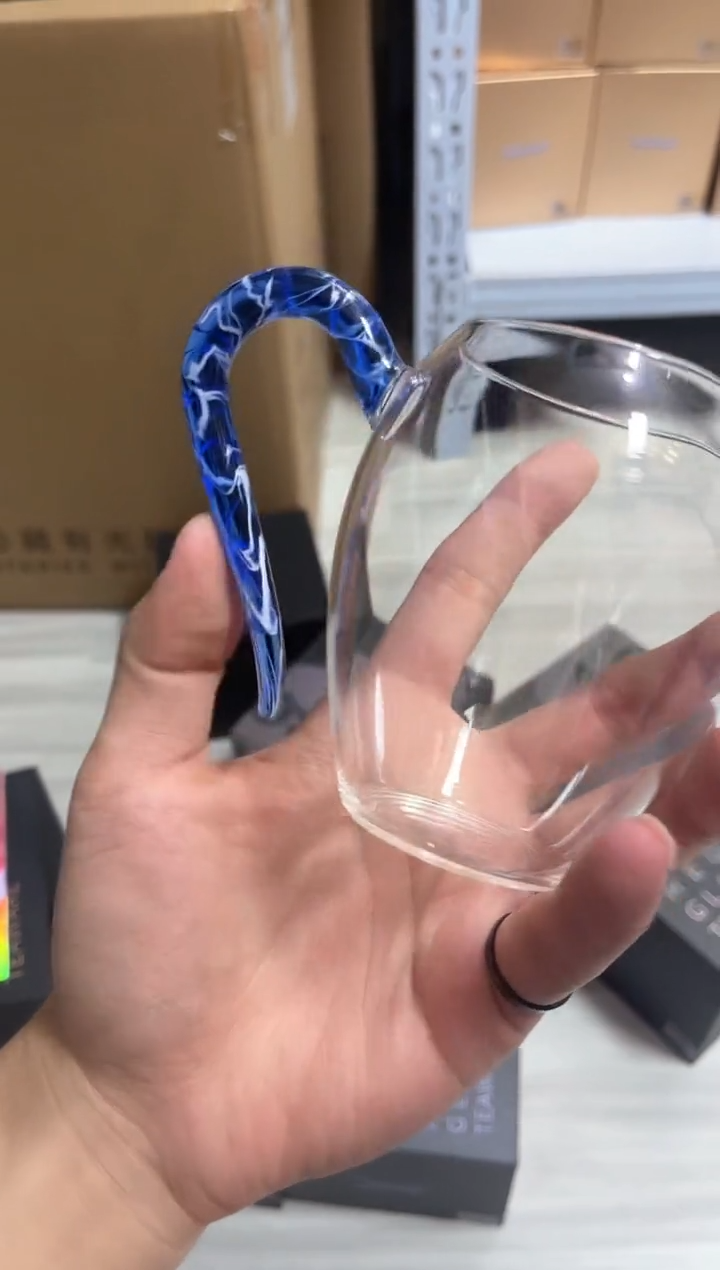 【闪购商品】风景幽蓝公道杯。。。