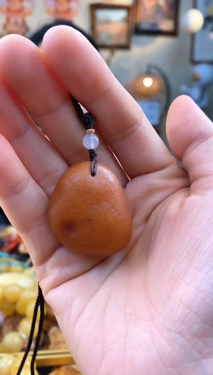 【闪购商品】琥珀颈饰未镶嵌吊坠