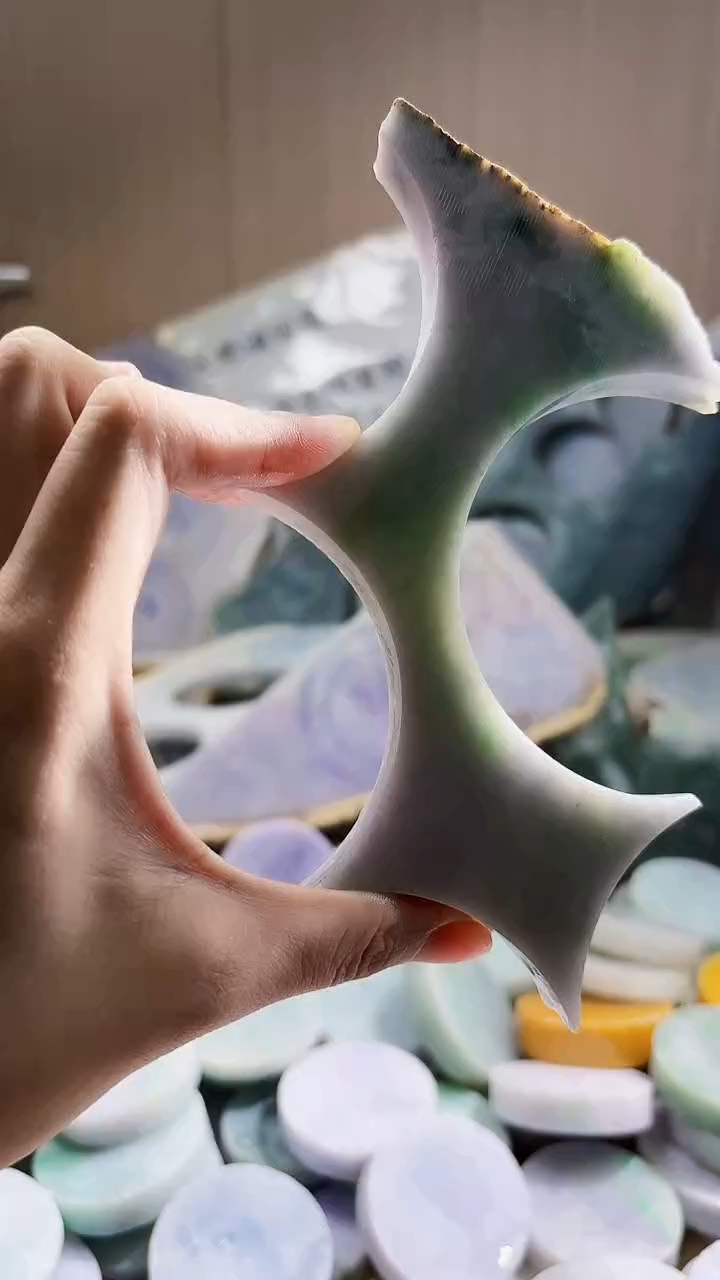 翡翠未镶嵌颈饰翡翠A货 温谭852