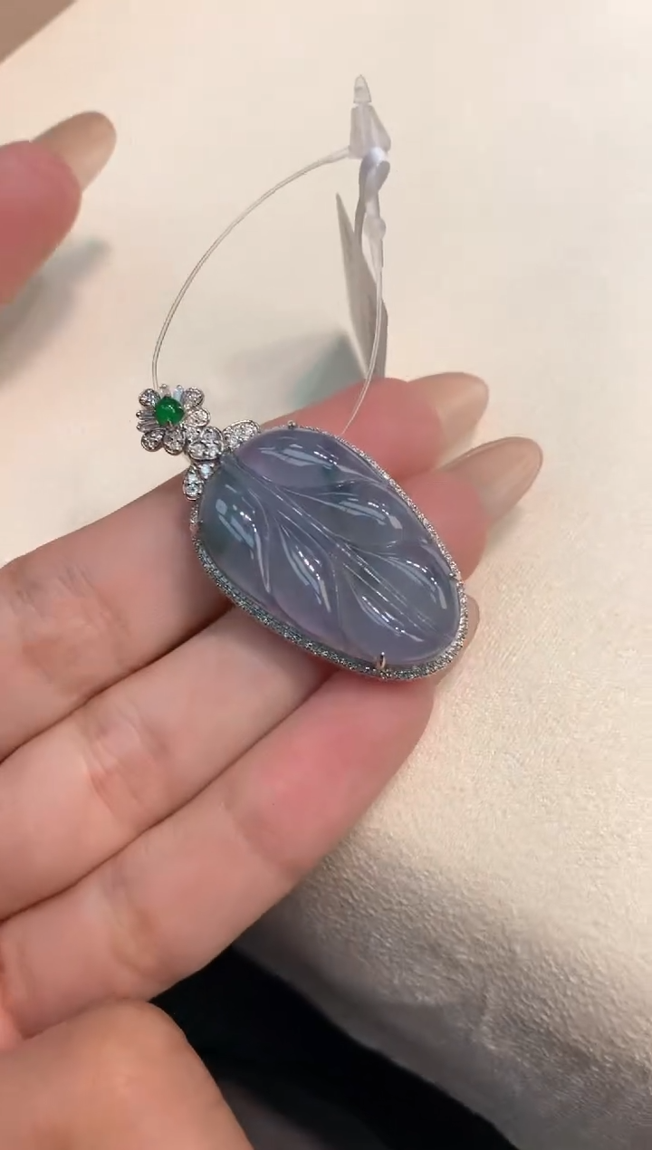 翡翠18K金镶嵌吊坠(赠链) 吊坠(