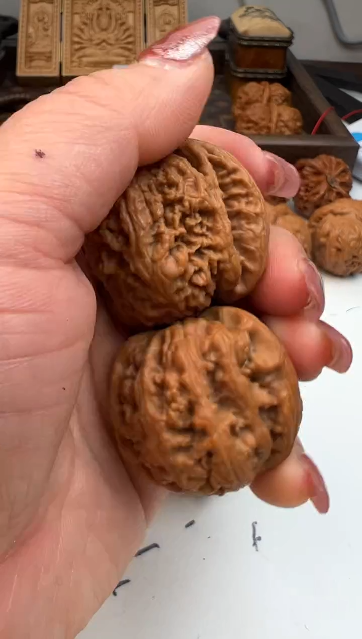 【闪购商品】文玩核桃把件文玩核桃
