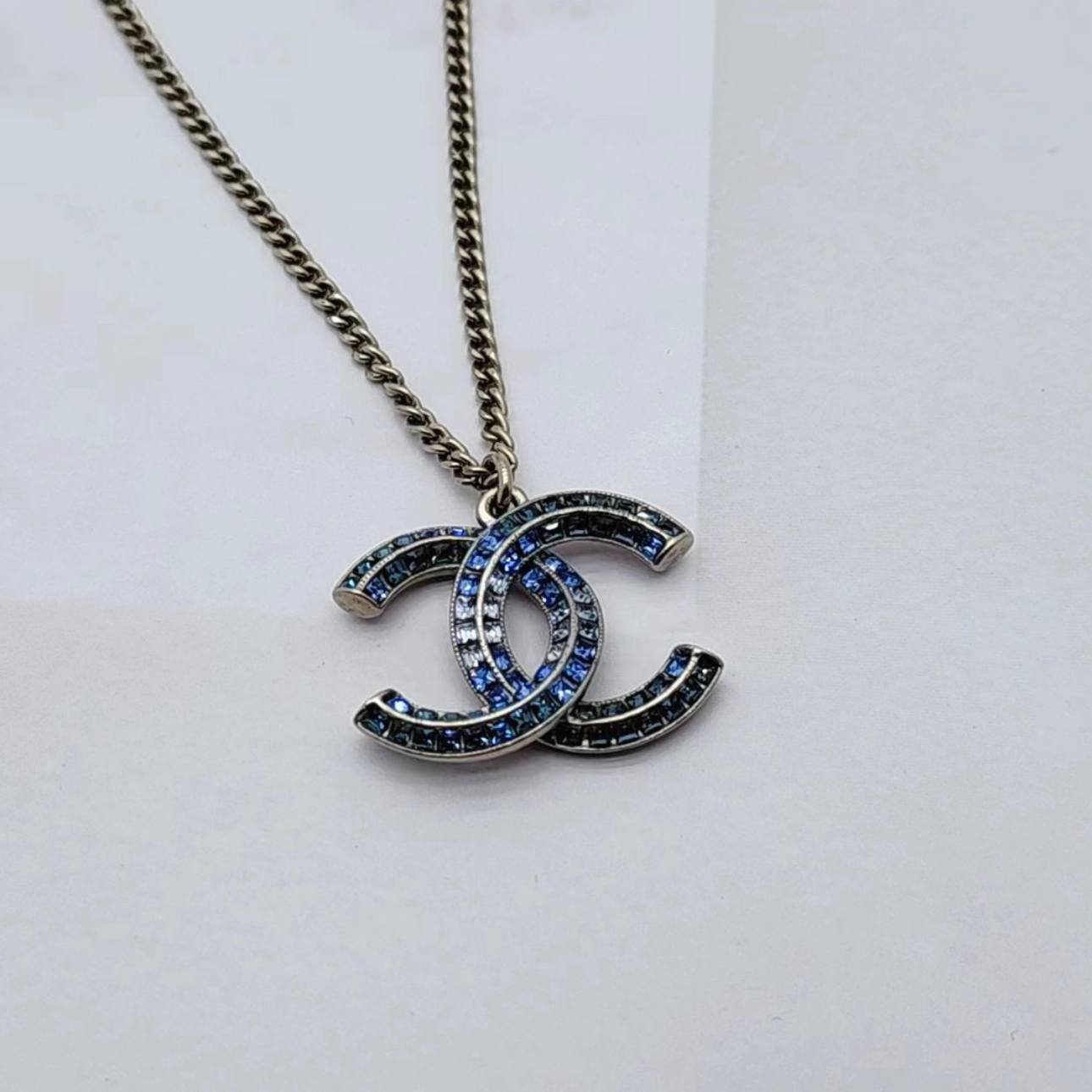 99新 Chanel/香奈儿 精致时尚双C镶钻蓝琉璃项链AA0081