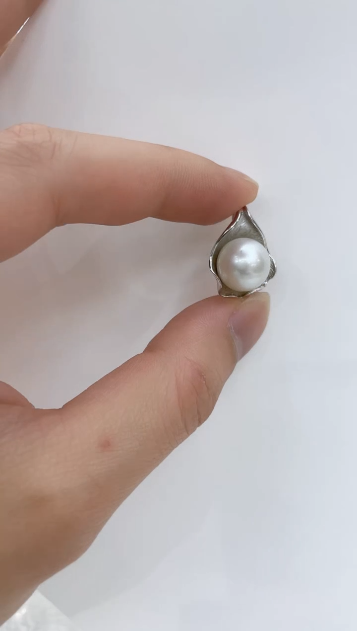 【闪购商品】海水珍珠吊坠(不含链)银S925镶嵌海水珍珠吊坠