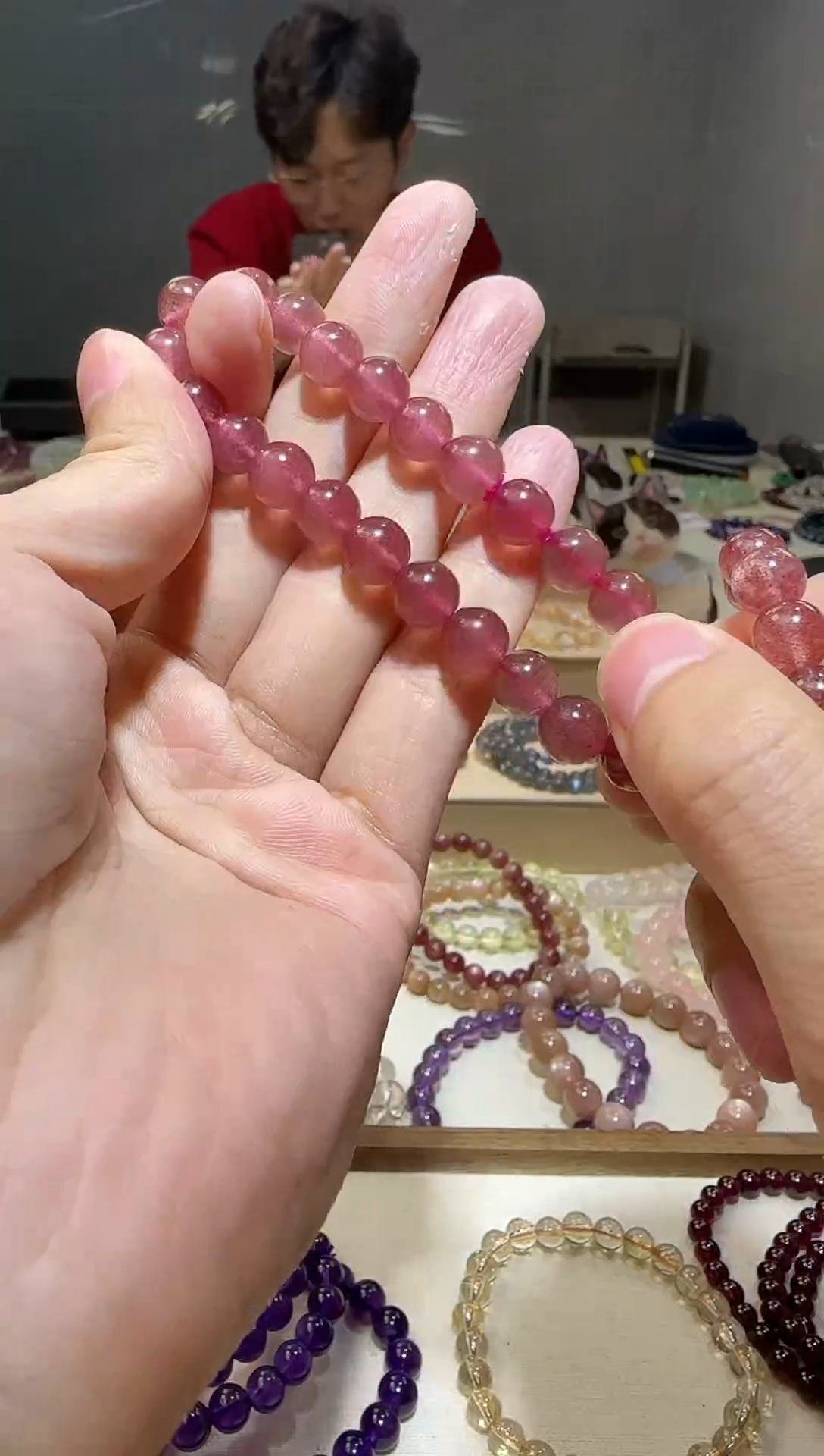 【闪购商品】石英质玉手链未镶嵌天然鸽血红草莓晶8【多样性发其一】