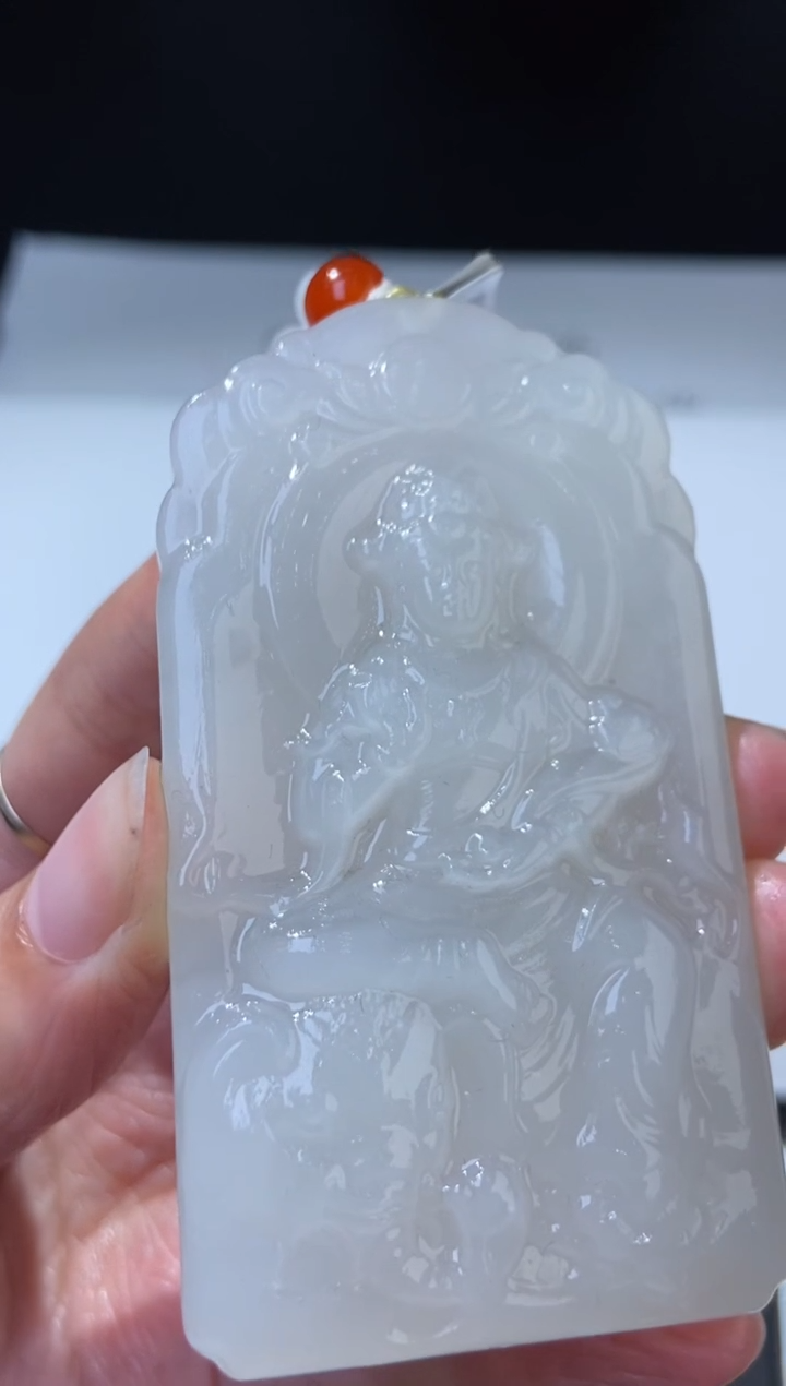 未镶嵌和田玉挂件379449   多人