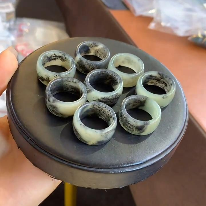 新疆和田玉青花戒圈多样性拍一发一