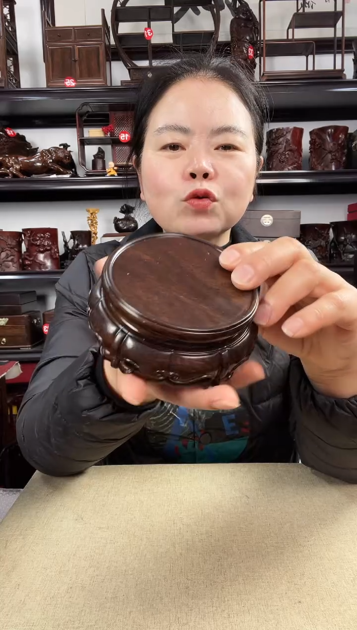 木整5老李红木工艺品